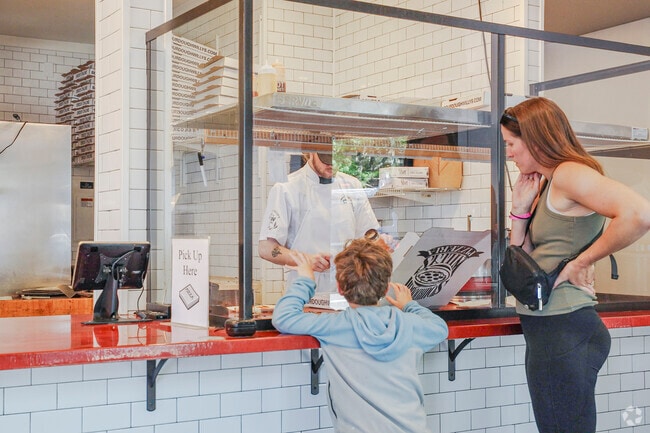 Do not miss out on the best pizza in Kitsap County. Stop by Sourdough Willy's in Kingston WA.