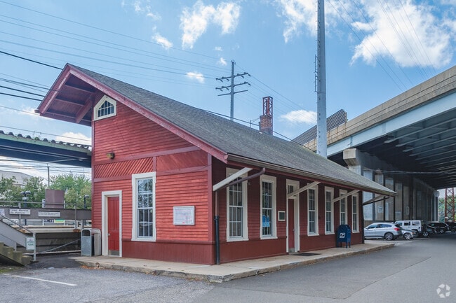Cos Cob residents can get to Grand Central in a little over an hour on the Metro North train.