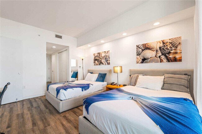 2602 E Hallandale Beach Blvd unit ID1227523P, Hallandale Beach, FL 33009 - photo 4