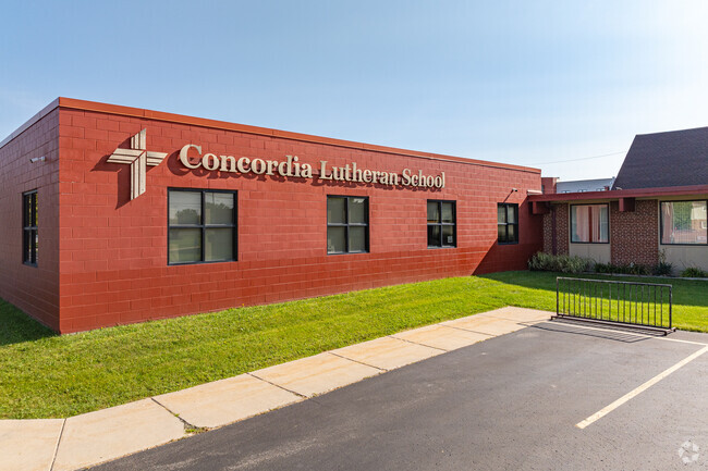 Concordia Lutheran School has a a student-teacher ratio of 27 to 1.
