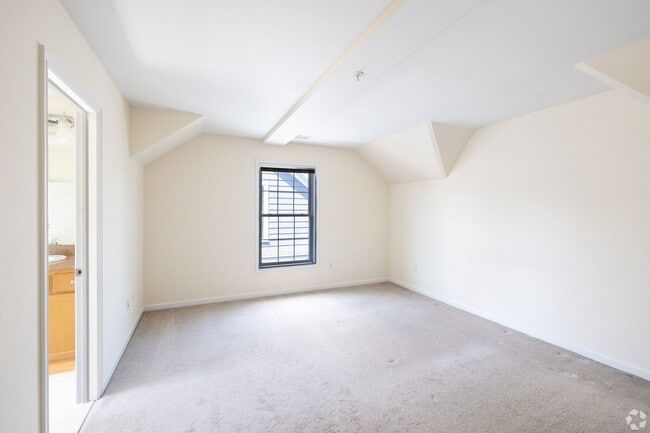 Summerview Square, Norwalk, CT 06851 - photo 5