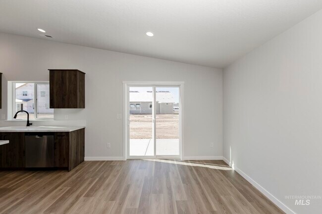 3768 E Jamestown Dr, Nampa, ID 83686 - photo 7