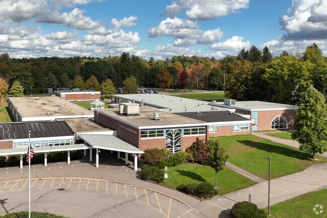 Students in grades K-1 can attend Memorial School in Medfield.