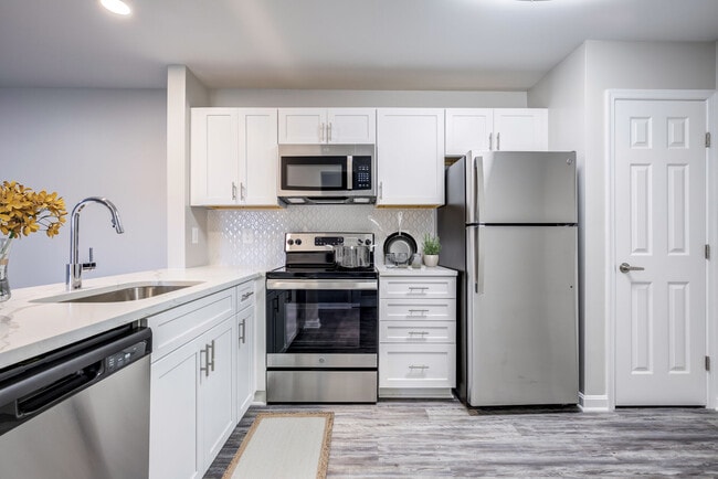 Chase Heritage, Sterling, VA 20164 - photo 2