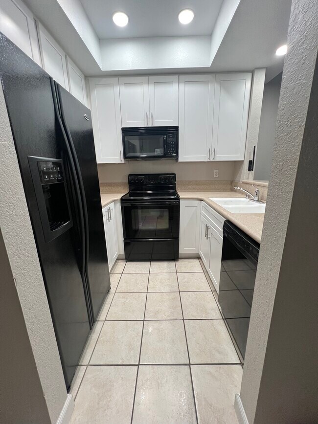 2218 River Run Dr unit 99, San Diego, CA 92108 - photo 2