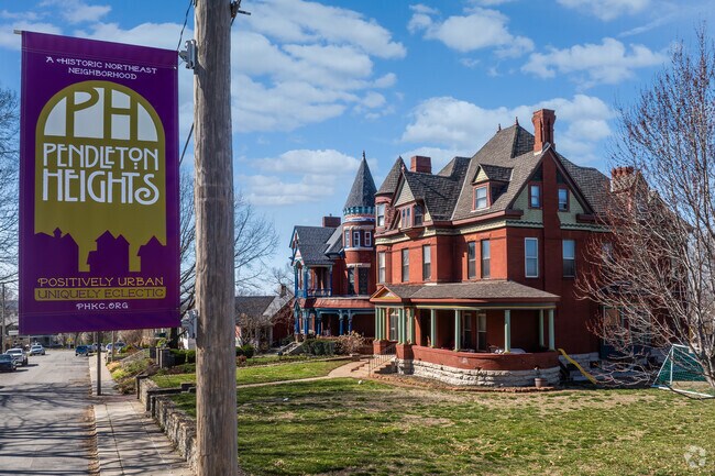 These Queen Anne-Style homes sit atop Pendleton Heights overlooking the Missouri river.