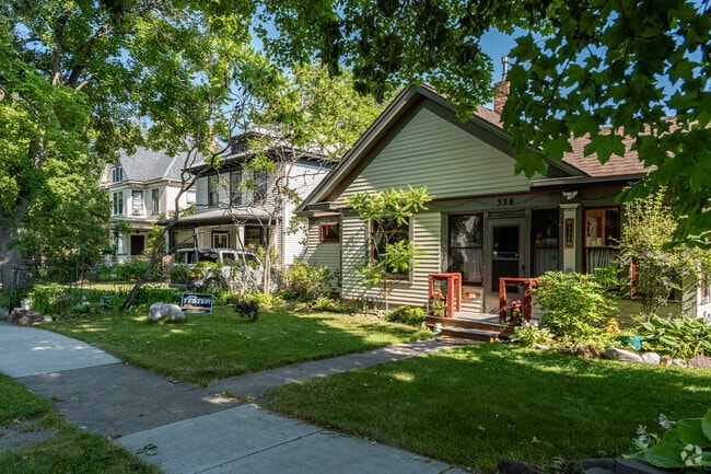Varied architecture is found in the Riverfront neighborhood.