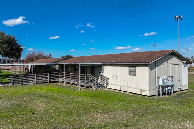 PVI's choir & band fill the halls with harmony, Cowboys sing & swing!