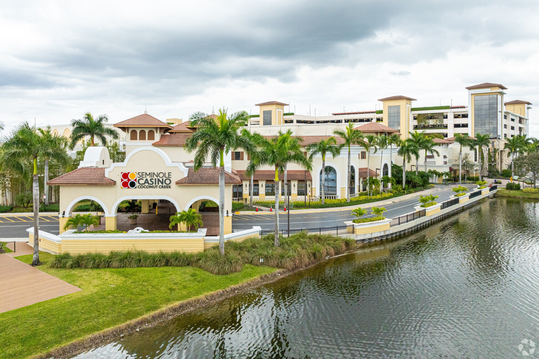 The Seminole Casino Coconut Creek is very close to Coral Lake.