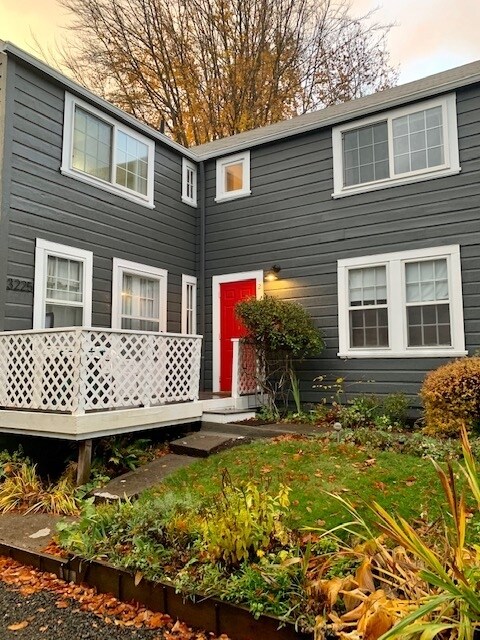 3225 SW 12th Ave Unit 2, Portland, OR 97239