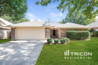 1112 Brittany Dr, Denton, TX 76209
