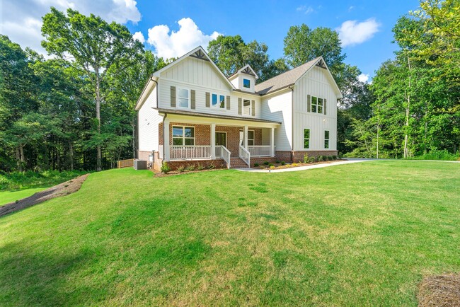 102 Cheval Ct, Hoschton, GA 30507 - photo 2