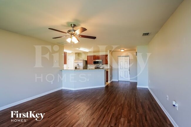 716 Evening Shade Ln, Lehigh Acres, FL 33974 - photo 3