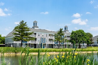 2141 Eastcastle Dr, Grand Rapids, MI 49508