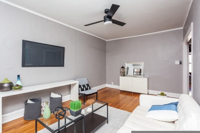 629 W Cornelia Ave unit 37-3W, Chicago, IL 60657 - photo 6