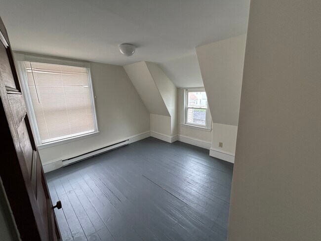 27R Albion St unit 1, Somerville, MA 02143 - photo 3