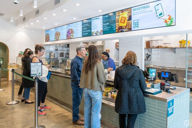 Sweetgreen in Druid Hills draws a lively lunch crowd with its fresh salads and seasonal menu.