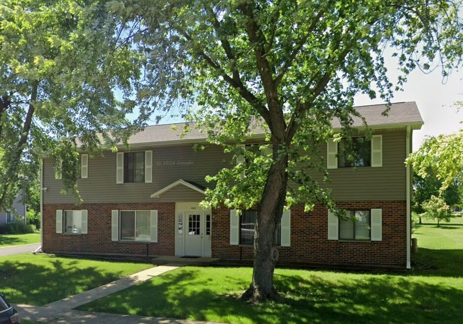 460 Echo Ln, Aurora, IL 60504 - photo 1