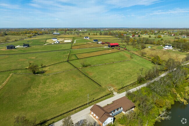 South Scott County is a clean, rural neighborhood just outside of Georgetown, KY.