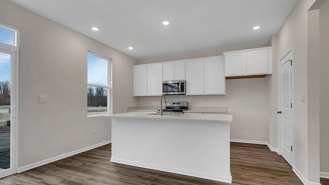 2463 Scribe St, Oswego, IL 60543 - photo 7