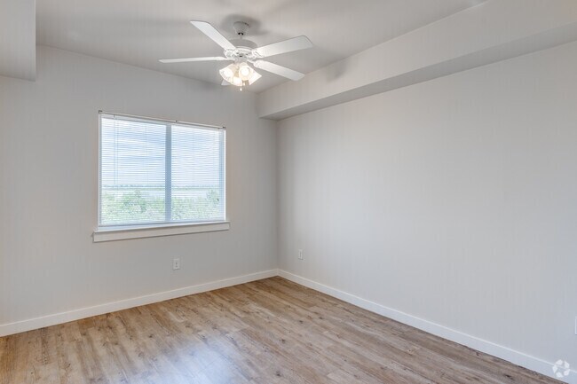 3BR, 2BA - 1,334SF - Bedroom