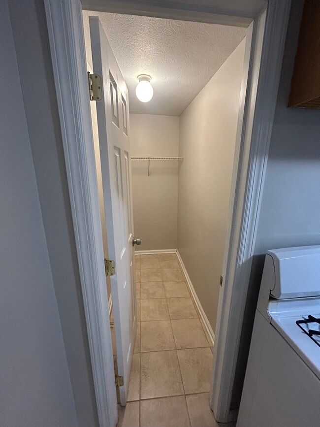 618 Maplewood Ave unit 1, Ambridge, PA 15003 - photo 7