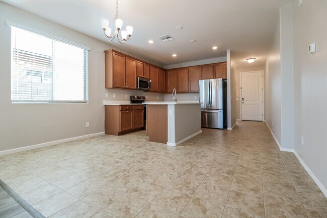 17726 W Cashman Dr, Surprise, AZ 85387 - photo 6