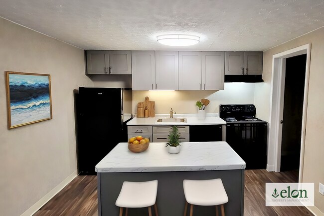 Glenwood Village, MacOn-bibb, GA 31211 - photo 7