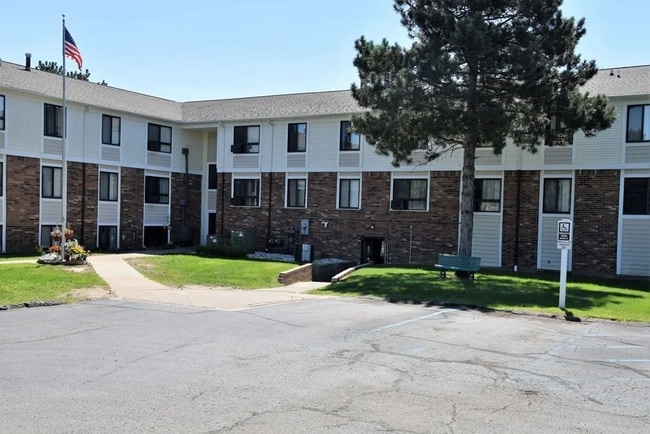 Clio Senior Village, Clio, MI 48420 - photo 2
