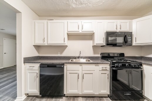 Clear Point Gardens, Columbus, OH 43224 - photo 4