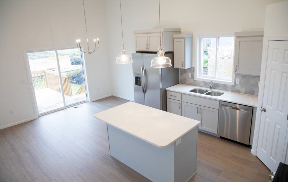 Esteemed Broaddus Estates - Ritchie's Condos - COMMUNITY 2, Ritchie PLANN unit 36684903, Halliday, ND 58636 - photo 1