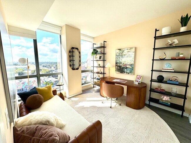 1940 NW 2nd Ct unit B12, Miami, FL 33136 - photo 4