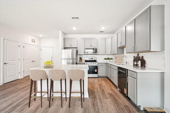 Laurel Green Apartments, Mount Laurel, NJ 08054 - photo 2