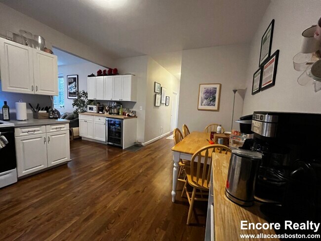 31 Stearns Rd unit 15-4, Brookline, MA 02446 - photo 7