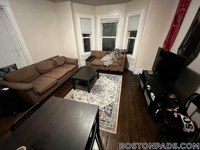 42 Hillside St unit 2, Roxbury Crossing, MA 02120 - photo 3