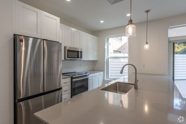 15 Parkview, Bronxville, NY 10708 - photo 2