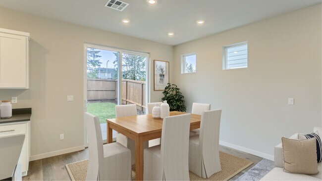 9102 SW Vermillion Dr, Tualatin, OR 97062 - photo 3