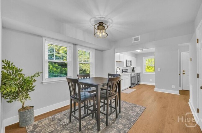 210 Appleby Dr unit 208, Athens, GA 30605 - photo 3