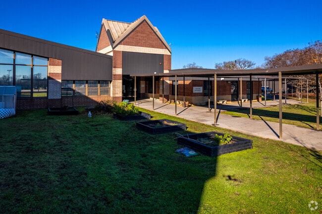 Lucille Nash Elementary School in Kaufman, TX.