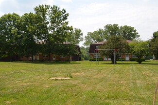 6300 Ervin Rd Unit F, Athens, OH 45701