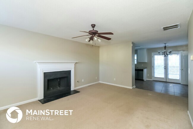 4667 Mason Rd, Atlanta, GA 30349 - photo 4