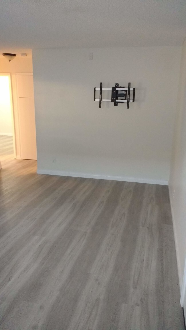 1608 260th St Unit 2, Los Angeles, CA 90710