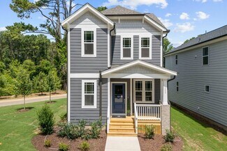 111 Weavers Grove Dr, Chapel Hill, NC 27514