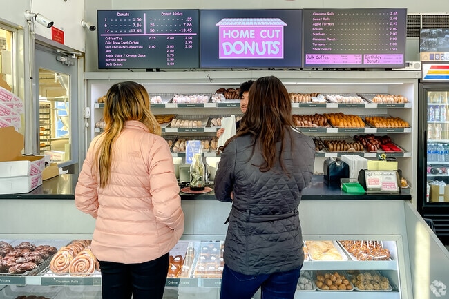 Home Cut Donuts offers a variety of donuts to customers 7 days a week.