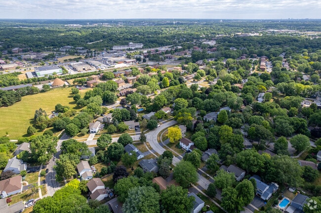 Will-O-Way is mostly residential with several parks within walking distance.