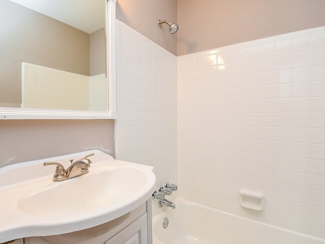 1344 4th Way NW, Center Point, AL 35215 - photo 7