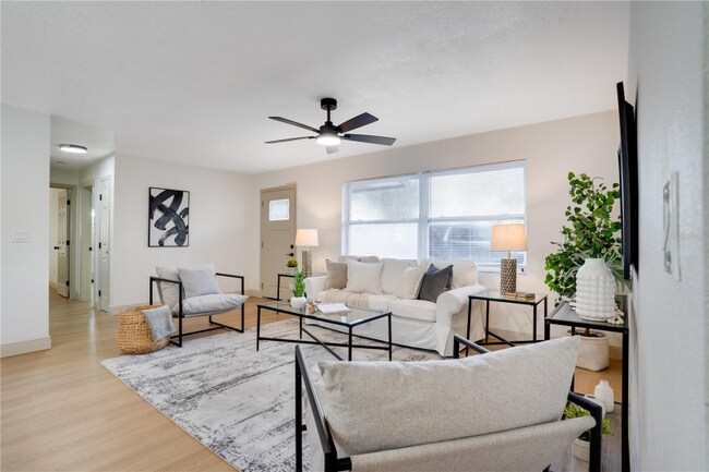 2050 67th Ave N, Saint Petersburg, FL 33702 - photo 4