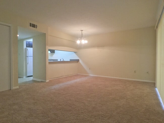 301 E Second St, Springfield, GA 31329 - photo 2