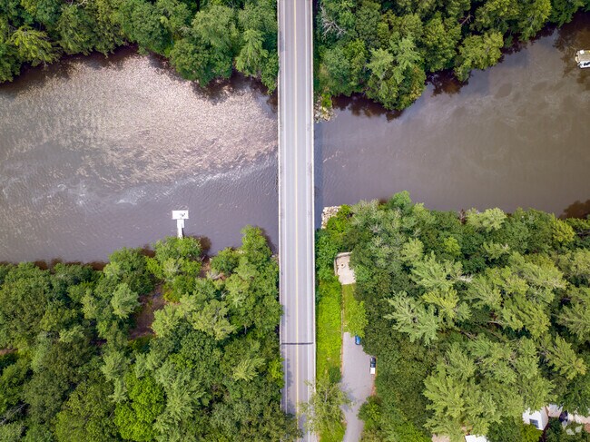 Walton Park and Presumpscot Park are adjacent to each other.