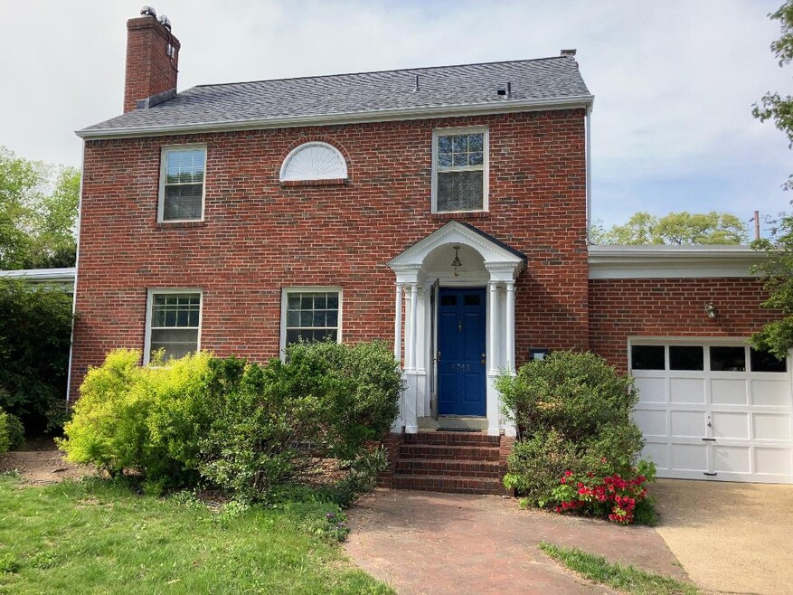 House - you get the whole ground floor level